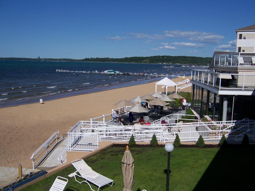 Pinestead Reef Resort Traverse City Exterior foto
